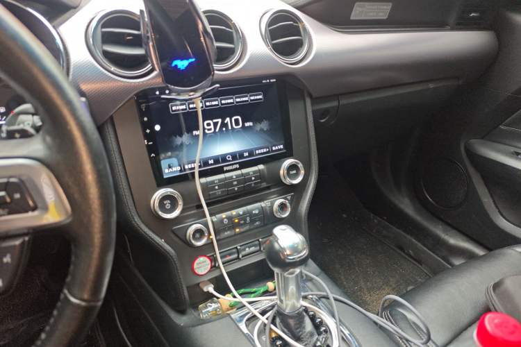 Used Ford Mustang 2017 2.3T Middle East Version Audio And AC Panel