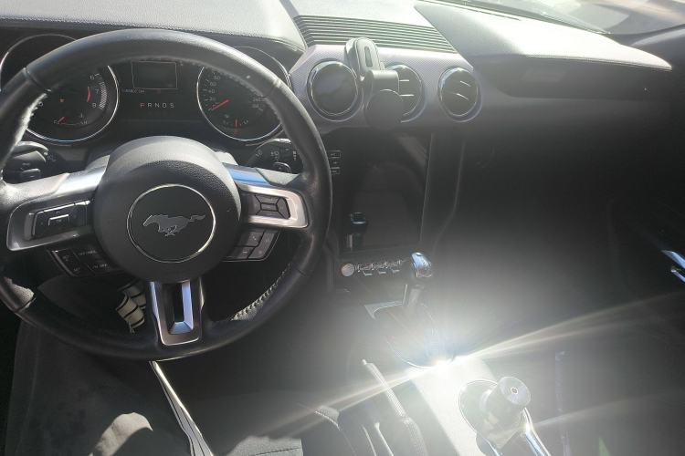 Used Ford Mustang 2017 2.3T Performance Edition Center Console