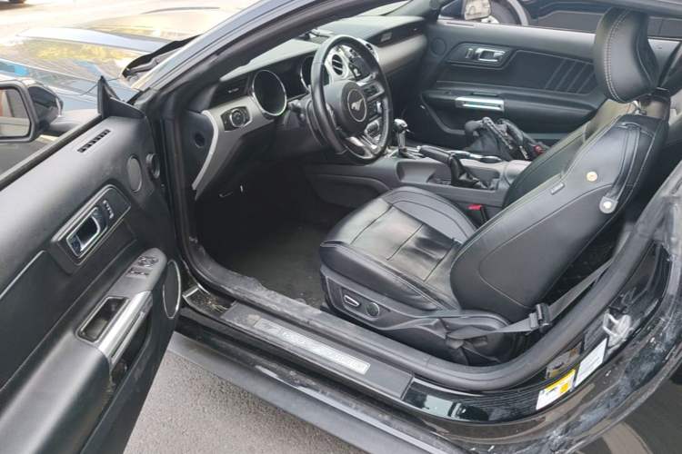 Used Ford Mustang 2017 2.3T P-Version U.S. Specification Driver Seat