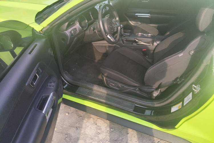 Used Ford Mustang 2017 2.3T Middle East Version Driver Seat