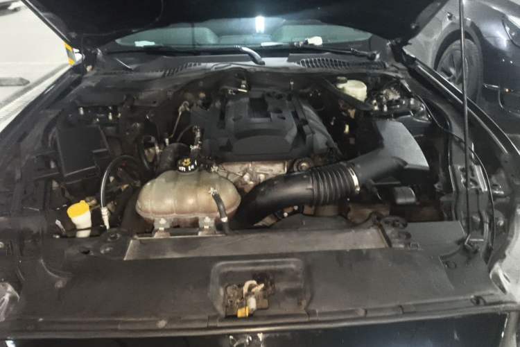 Used Ford Mustang 2017 2.3T Performance Edition Engine Bay