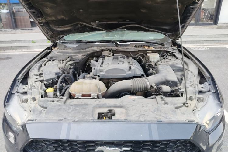 Used Ford Mustang 2017 2.3T P-Version U.S. Specification Engine Bay