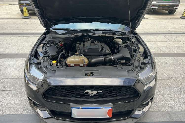 Used Ford Mustang 2017 2.3T Performance Edition Engine Bay