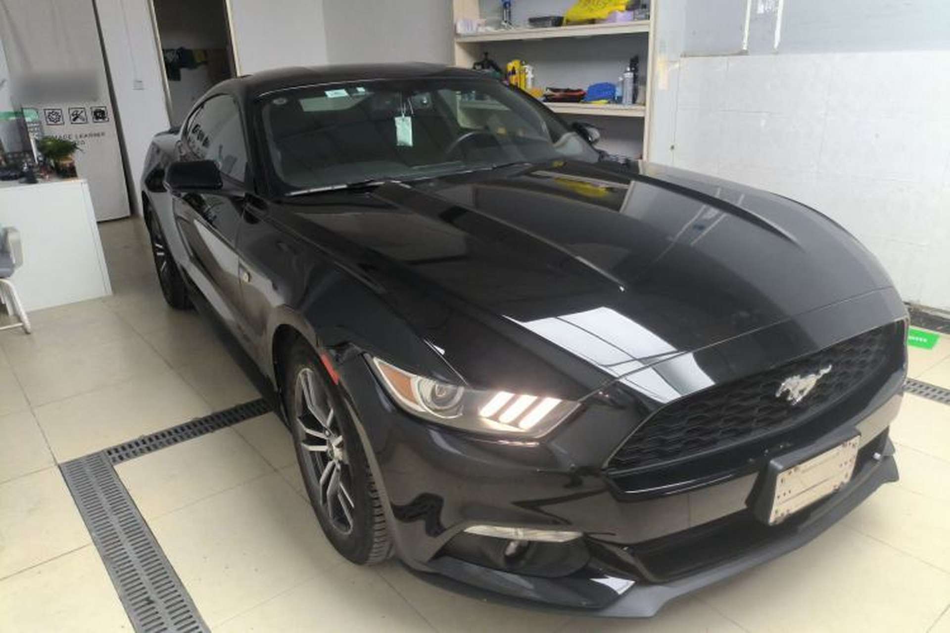 Used Ford Mustang 2017 2.3T P-Version U.S. Specification Exterior 1