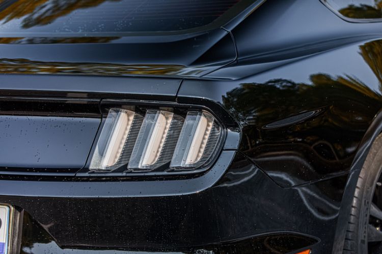 Used Ford Mustang 2017 2.3T Performance Edition Exterior 6