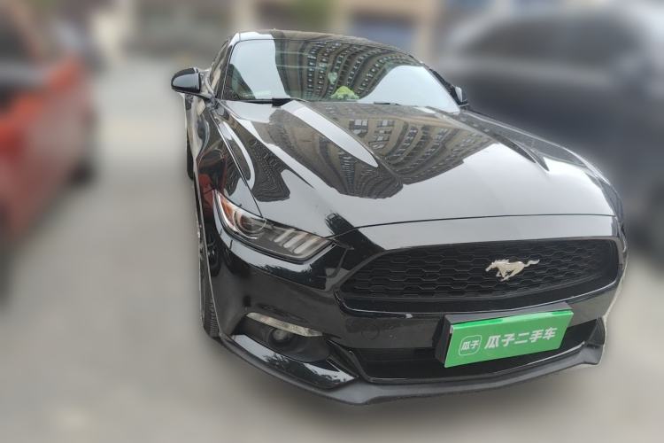 Used Ford Mustang  Front Right 45 Deg