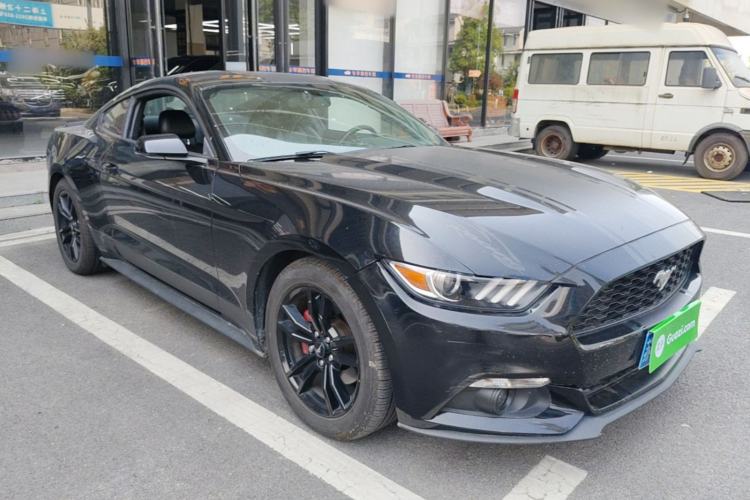 Used Ford Mustang 2017 2.3T P-Version U.S. Specification Front Right 45 Deg