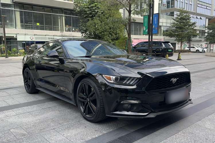 Used Ford Mustang 2017 2.3T Performance Edition Front Right 45 Deg