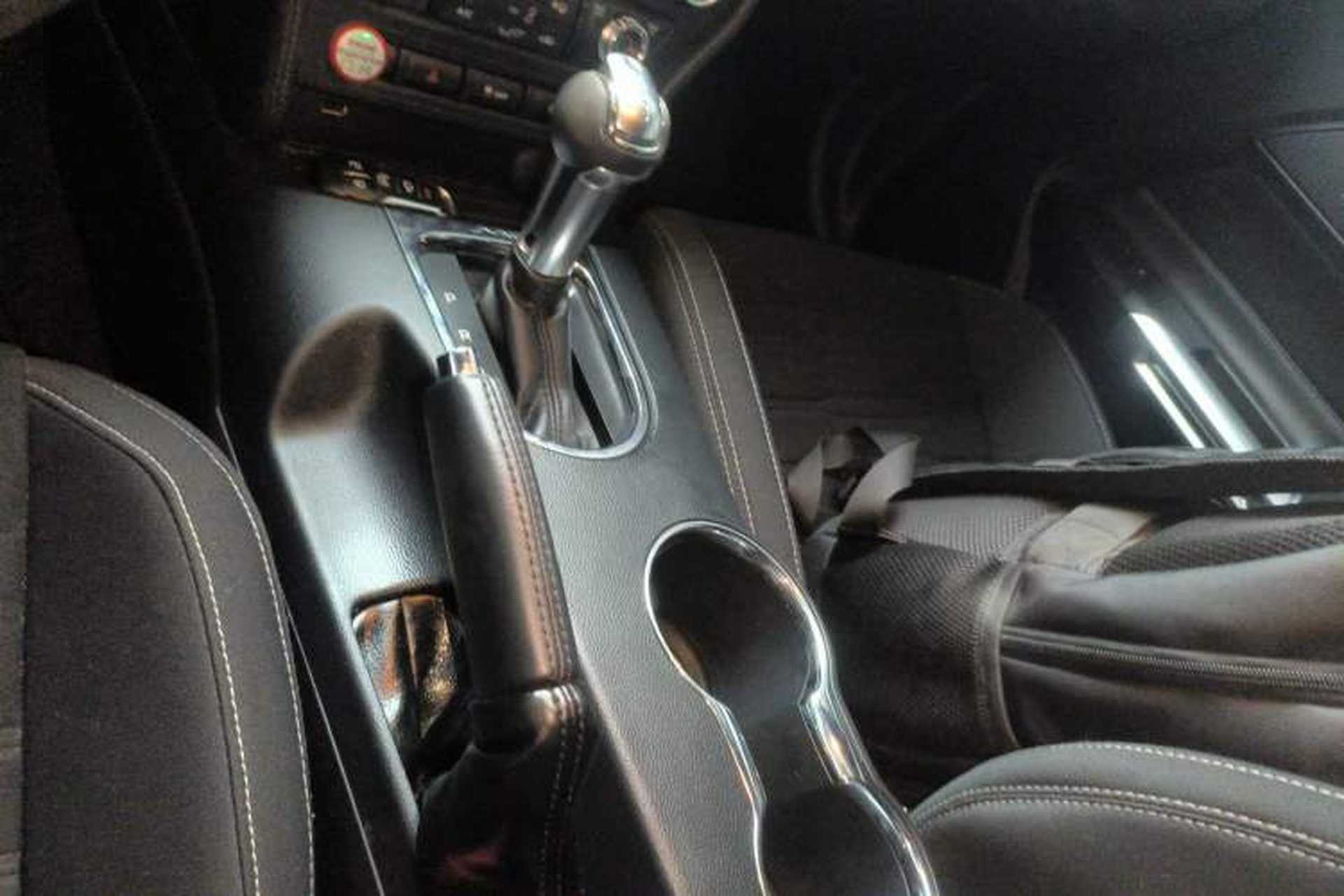 Used Ford Mustang 2017 2.3T P-Version U.S. Specification Gear Lever