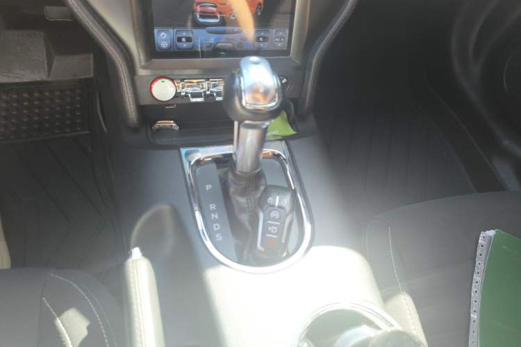 Used Ford Mustang 2017 2.3T Performance Edition Gear Lever