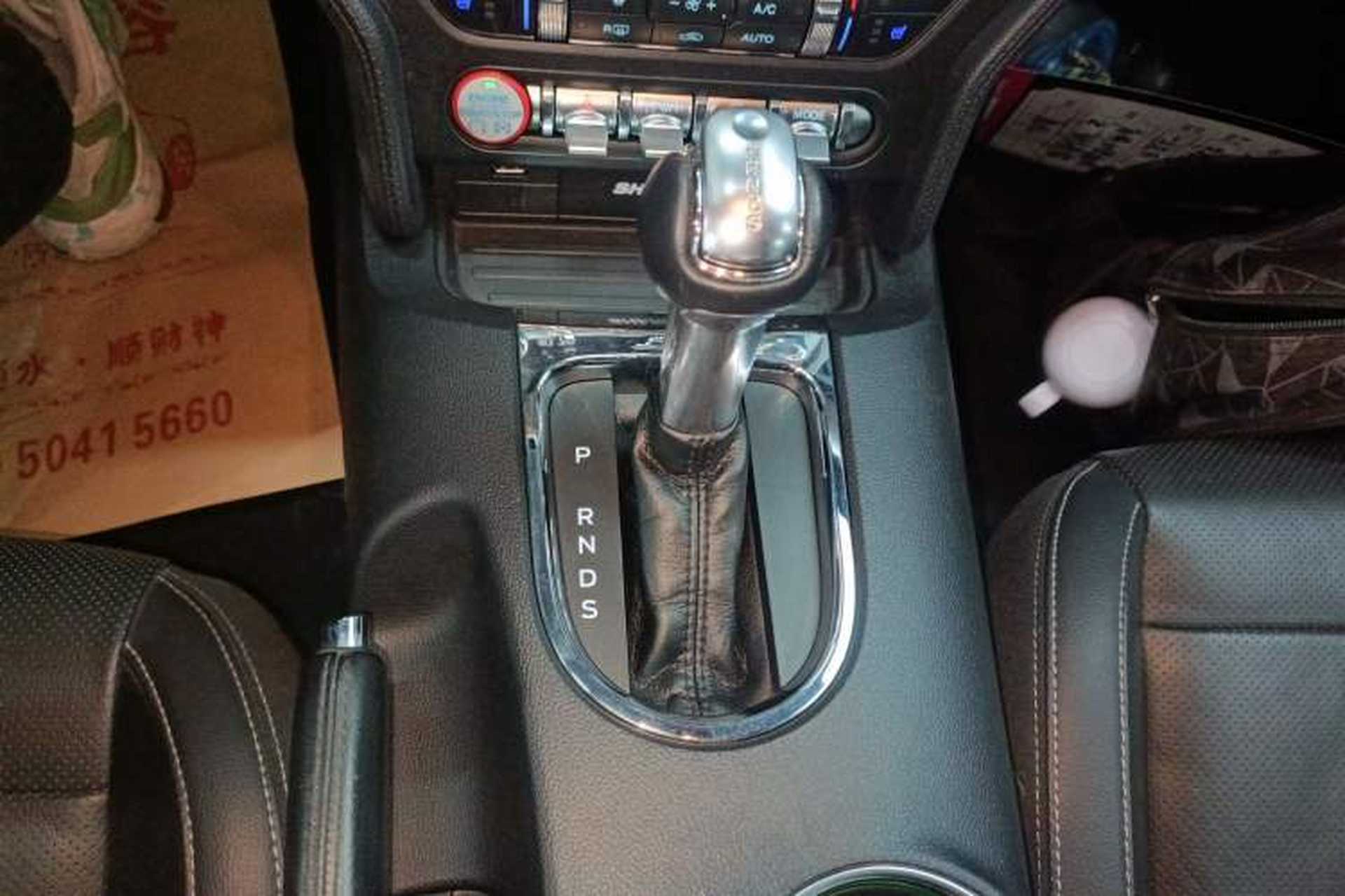 Used Ford Mustang 2017 2.3T Performance Edition Gear Lever