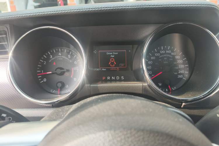 Used Ford Mustang 2017 2.3T Middle East Version Instrument Cluster