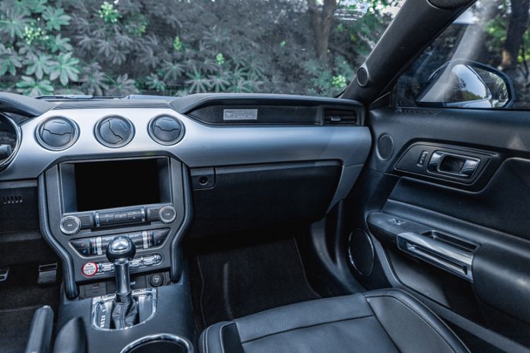 Used Ford Mustang 2017 2.3T Performance Edition Interior 3