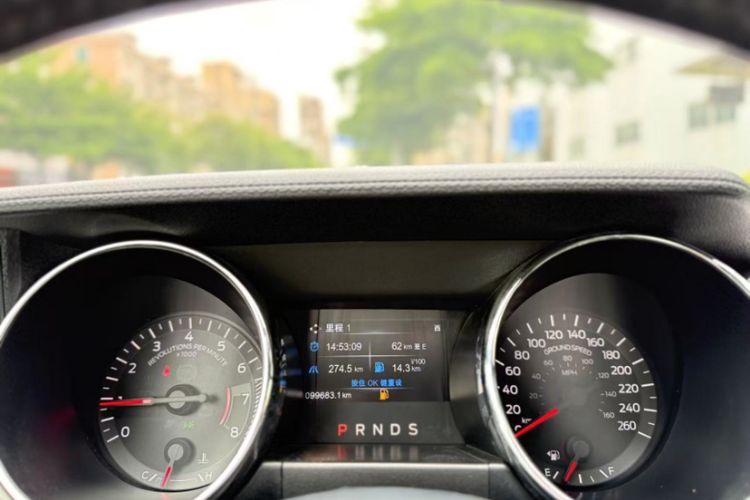 Used Ford Mustang 2017 2.3T Performance Edition Odometer Close Up