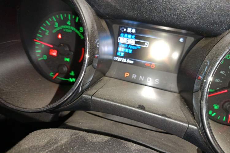 Used Ford Mustang 2017 2.3T Performance Edition Odometer Close Up