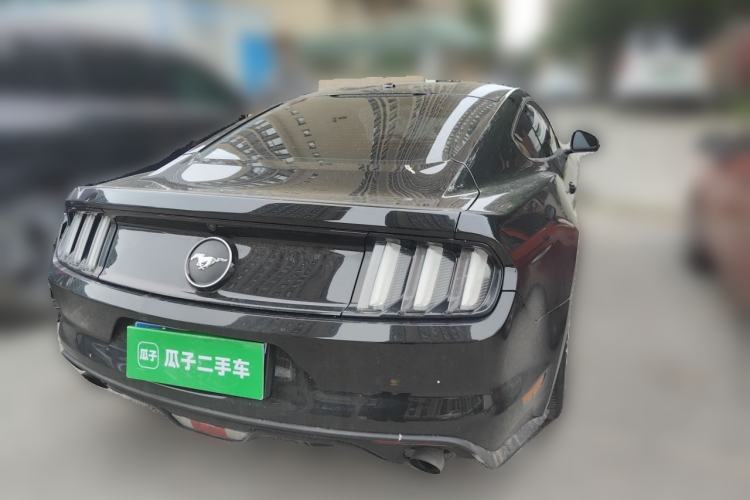 Used Ford Mustang  Rear Right 45 Deg