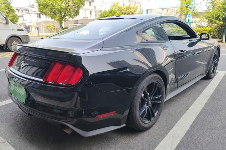 Used Ford Mustang 2017 2.3T P-Version U.S. Specification Rear Right 45 Deg