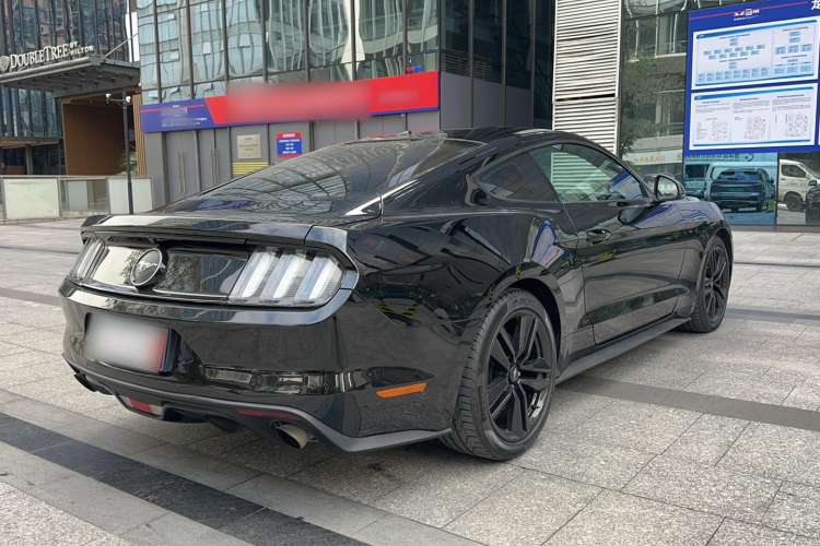 Used Ford Mustang 2017 2.3T Performance Edition Rear Right 45 Deg