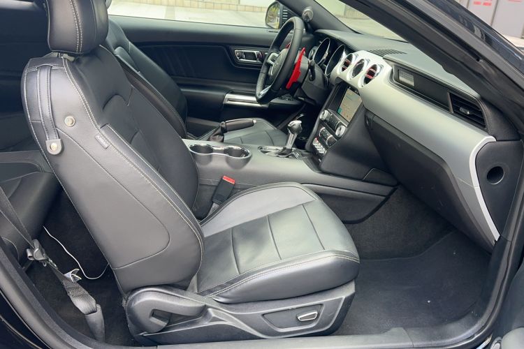 Used Ford Mustang 2017 2.3T Performance Edition Right Front Seat
