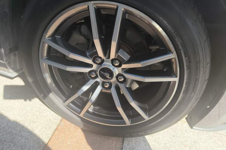 Used Ford Mustang 2017 2.3T Performance Edition Right Front Wheel Hub
