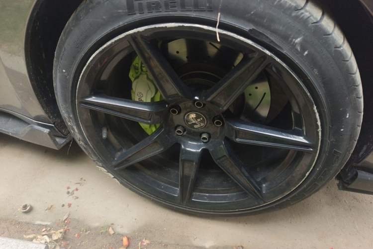 Used Ford Mustang 2017 2.3T Performance Edition Right Front Wheel Hub