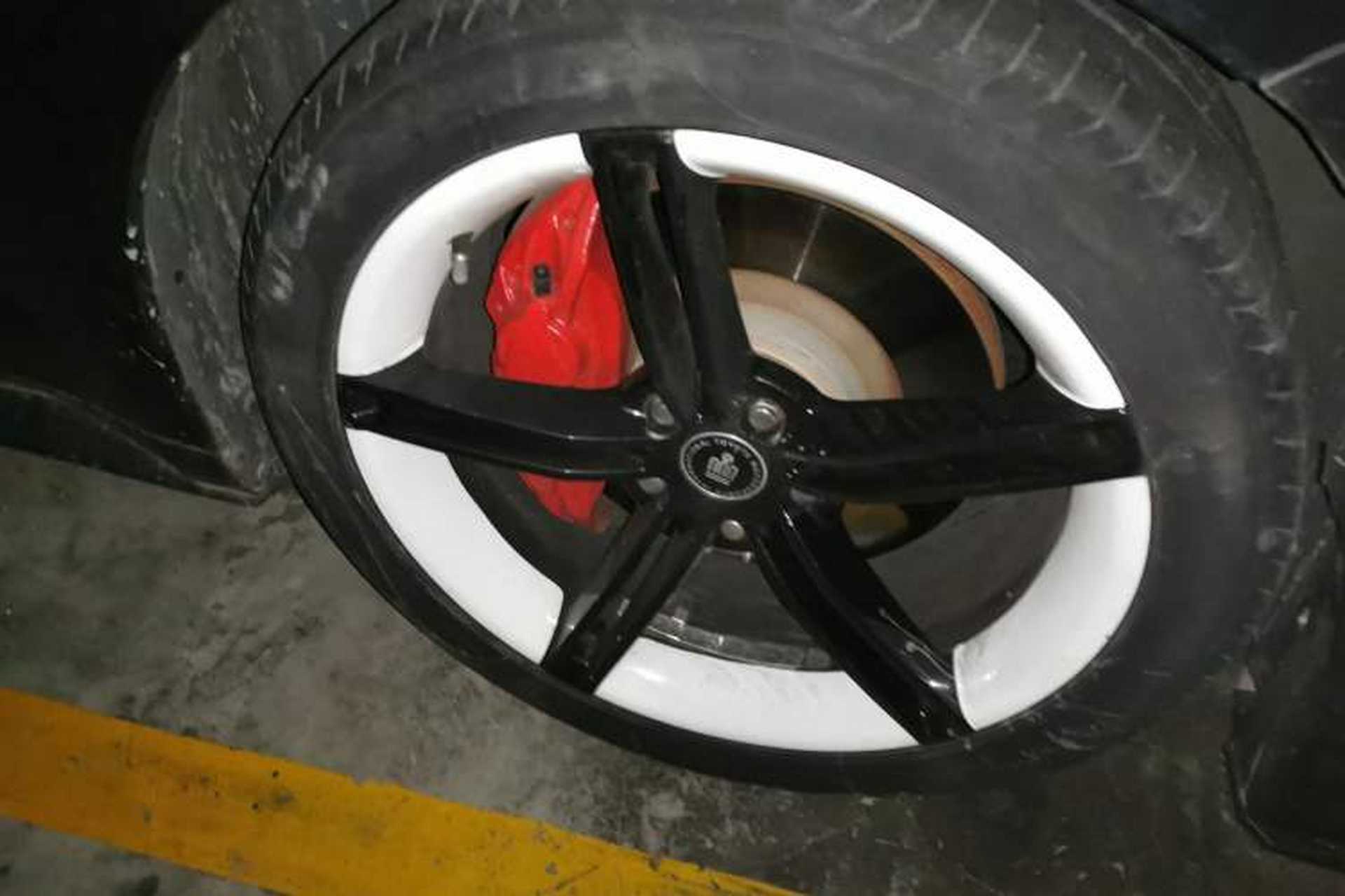 Used Ford Mustang 2017 2.3T Performance Edition Right Front Wheel Hub