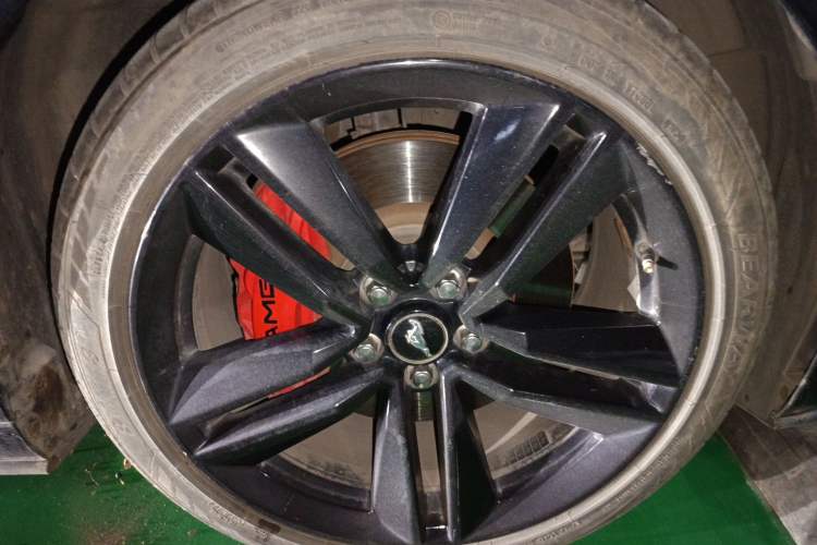 Used Ford Mustang 2017 2.3T Performance Edition Right Front Wheel Hub