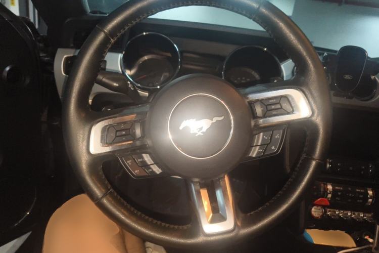 Used Ford Mustang 2017 2.3T Performance Edition Steering Wheel
