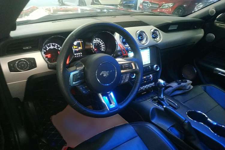 Used Ford Mustang 2017 2.3T Performance Edition Steering Wheel
