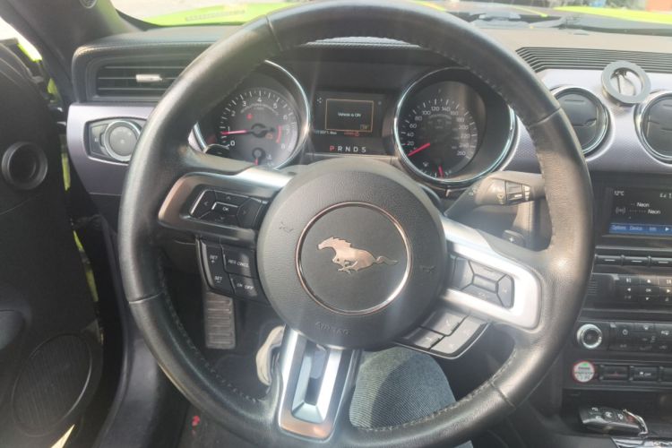 Used Ford Mustang 2017 2.3T Middle East Version Steering Wheel