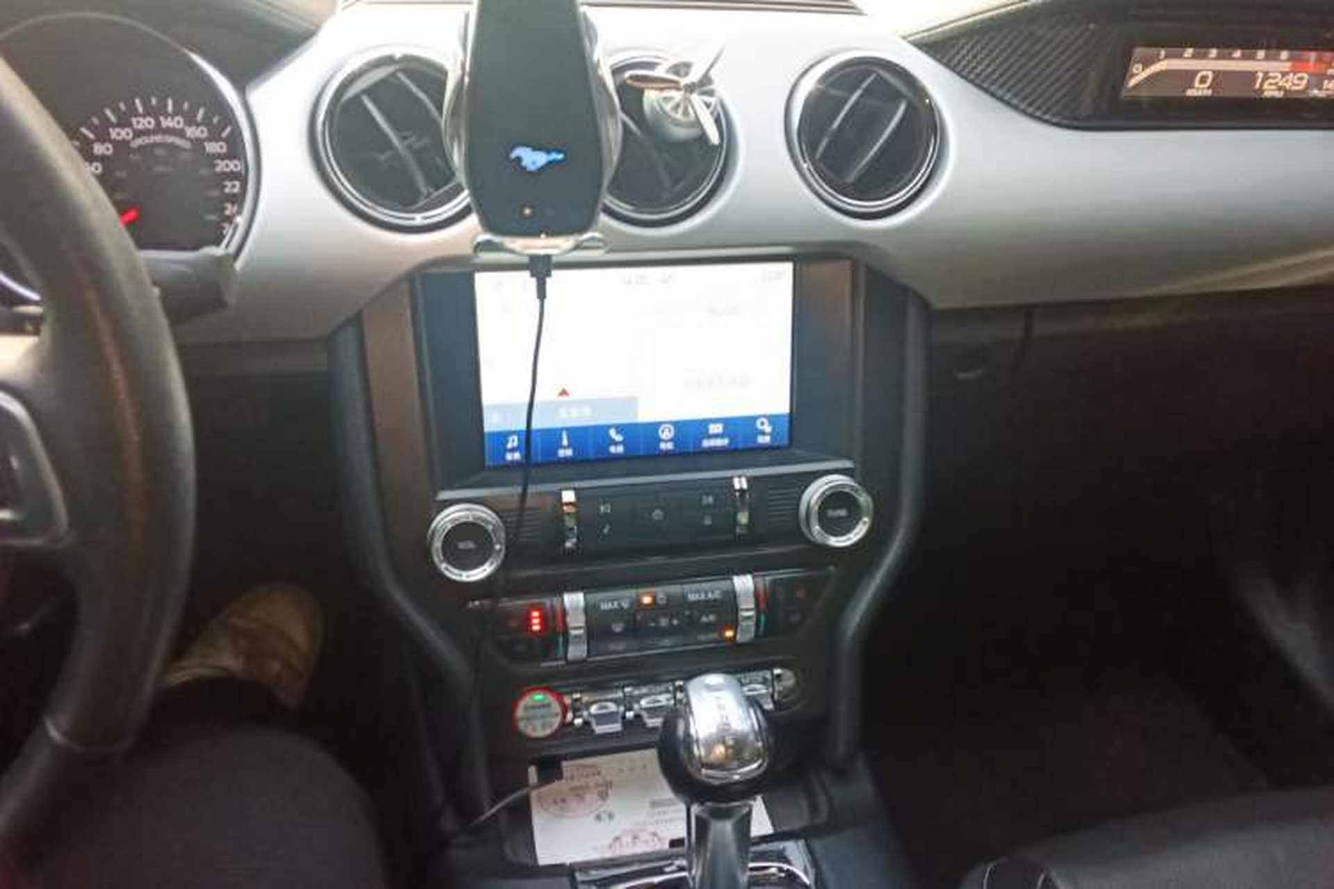 Used Ford Mustang 2017 2.3T Performance Edition Audio And AC Panel