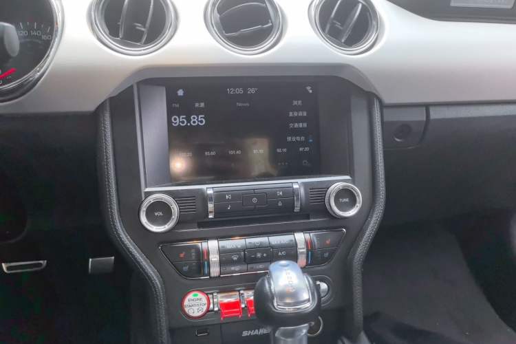 Used Ford Mustang 2017 2.3T Performance Edition Audio And AC Panel