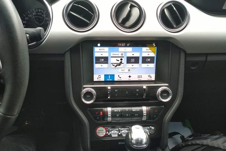 Used Ford Mustang 2017 2.3T Performance Edition Audio And AC Panel