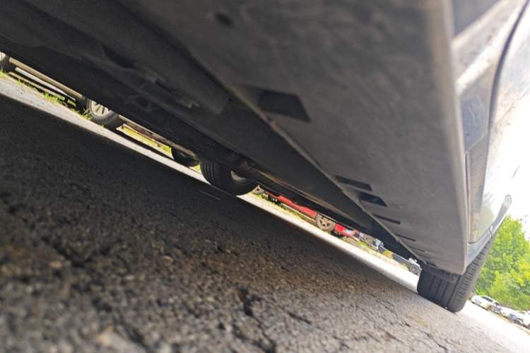 Used Ford Mustang  Chassis Front Left