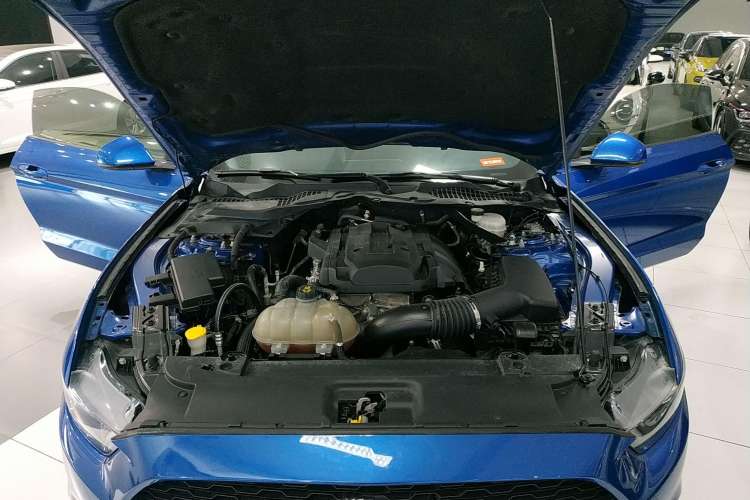 Used Ford Mustang 2017 2.3T Performance Edition Engine Bay