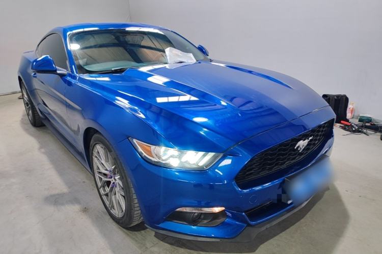 Used Ford Mustang 2017 2.3T Performance Edition Front Right 45 Deg