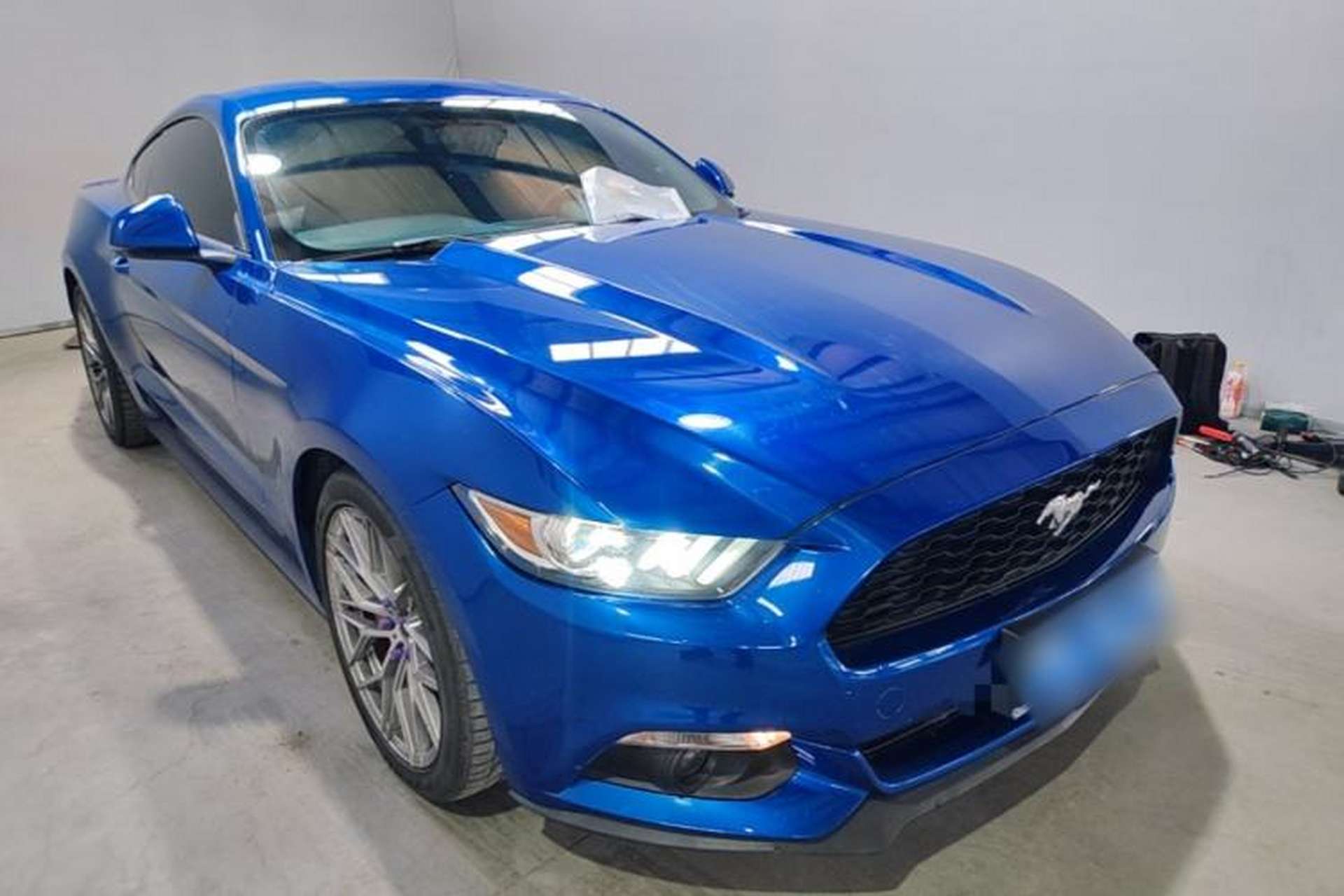 Used Ford Mustang 2017 2.3T Performance Edition Front Right 45 Deg