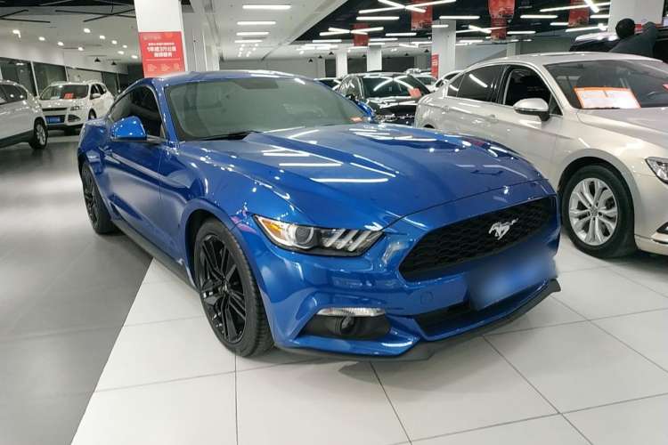 Used Ford Mustang 2017 2.3T Performance Edition Front Right 45 Deg