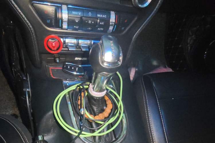 Used Ford Mustang 2017 2.3T Performance Edition Gear Lever
