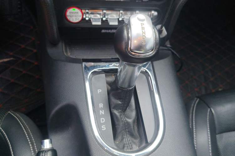 Used Ford Mustang 2017 2.3T Performance Edition Gear Lever