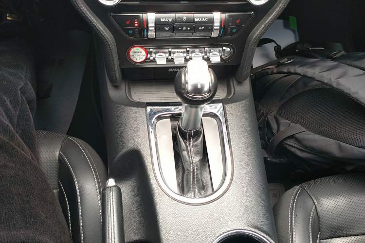 Used Ford Mustang 2017 2.3T Performance Edition Gear Lever