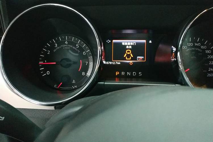 Used Ford Mustang 2017 2.3T Performance Edition Odometer Close Up