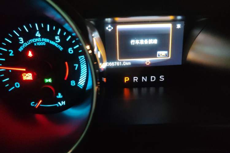 Used Ford Mustang 2017 2.3T Performance Edition Odometer Close Up