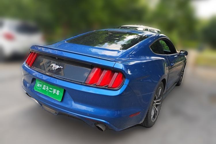 Used Ford Mustang  Rear Right 45 Deg