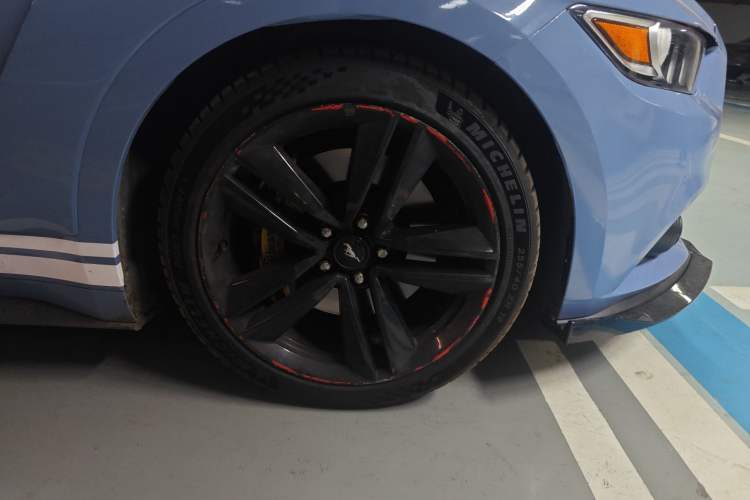 Used Ford Mustang 2017 2.3T Performance Edition Right Front Wheel Hub