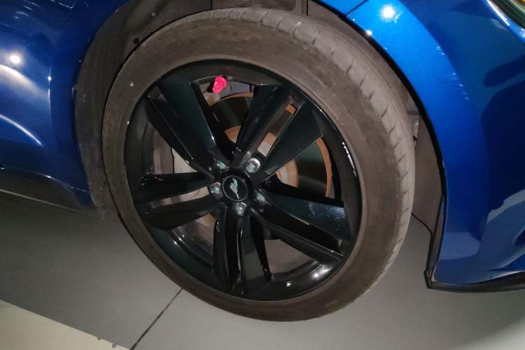 Used Ford Mustang 2017 2.3T Performance Edition Right Front Wheel Hub