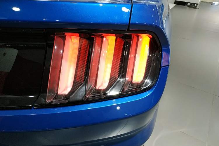 Used Ford Mustang 2017 2.3T Performance Edition Right Rear Taillight