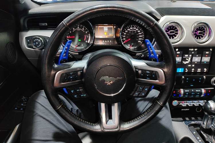 Used Ford Mustang 2017 2.3T Performance Edition Steering Wheel