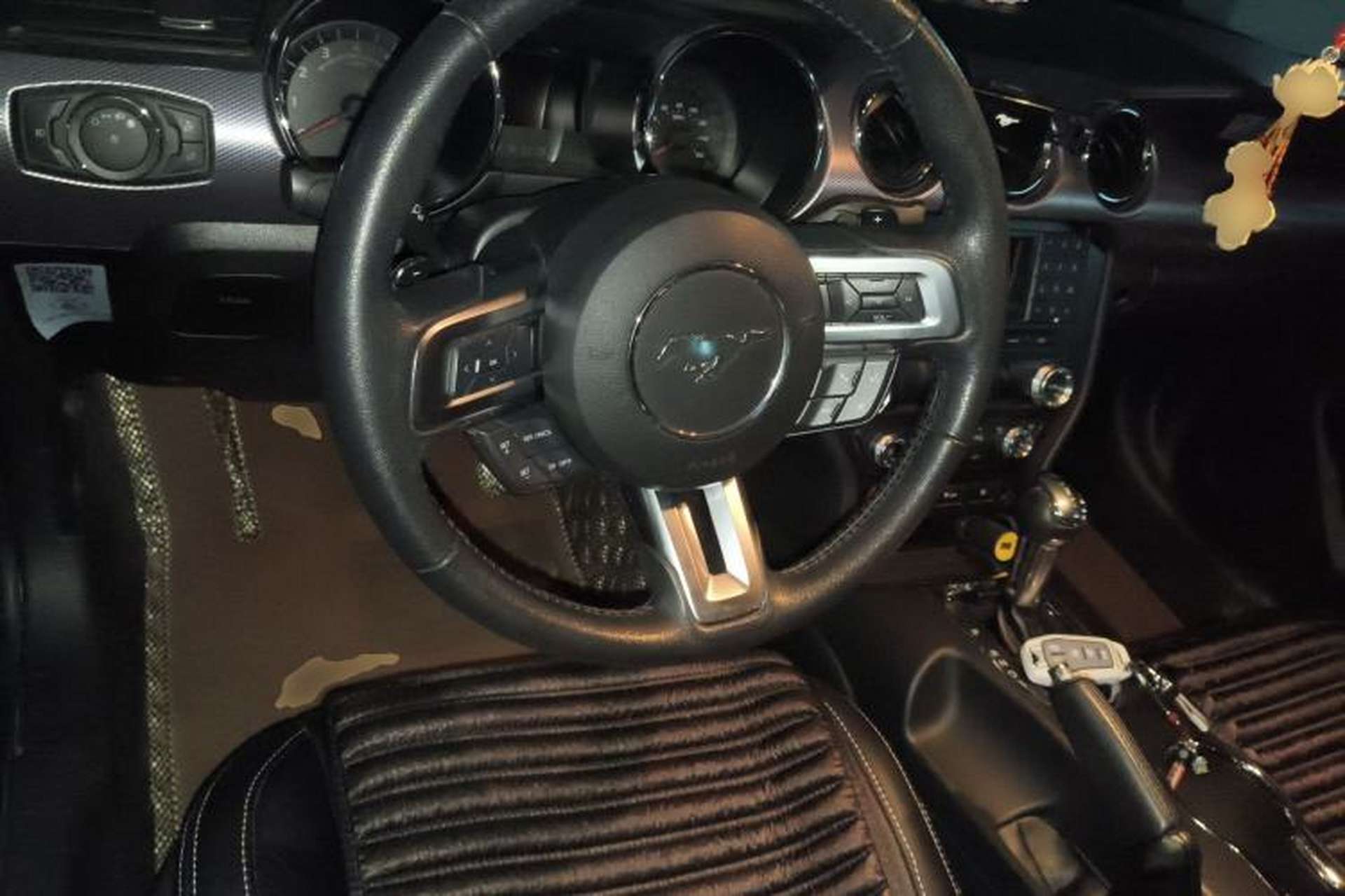 Used Ford Mustang 2017 2.3T Fashion Edition Steering Wheel