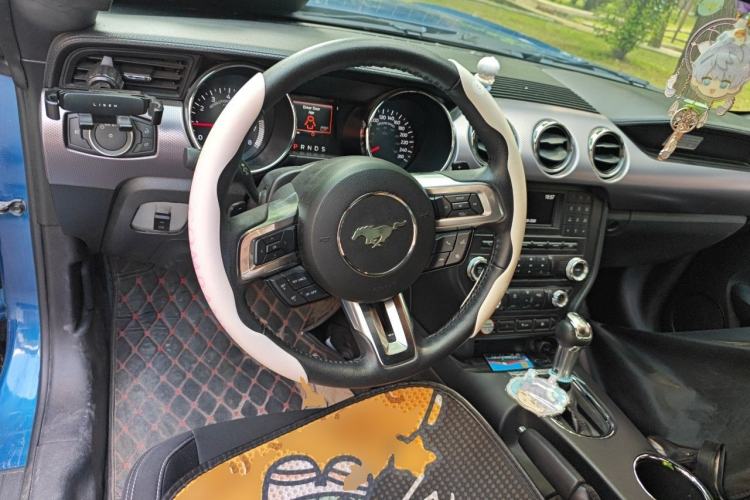 Used Ford Mustang  Steering Wheel